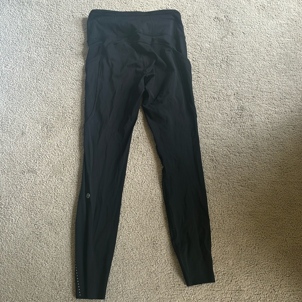 Lulu lemon size 4 leggings